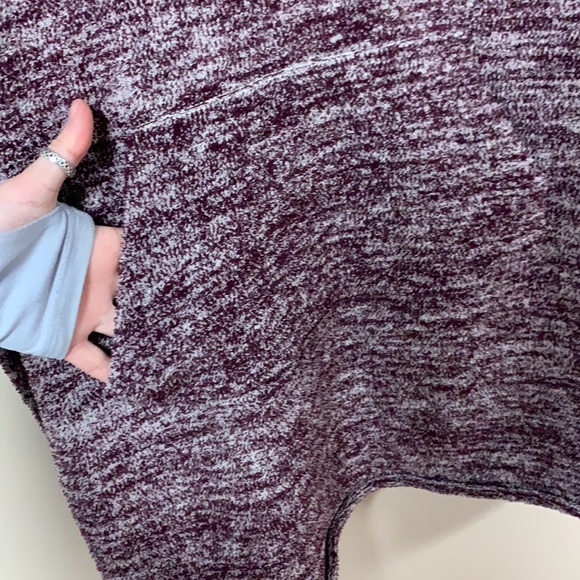 Barefoot Dreams Sweatshirt - Picture 2 of 6